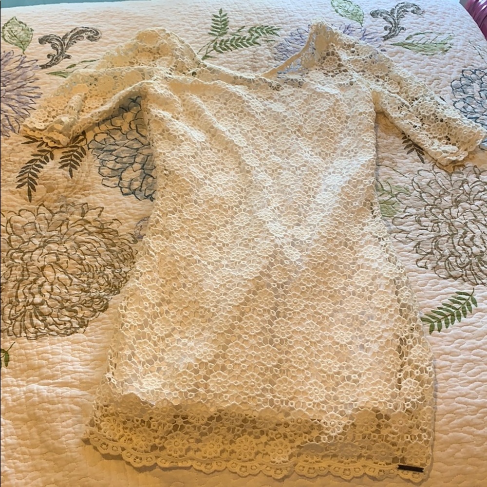 White lace dress
